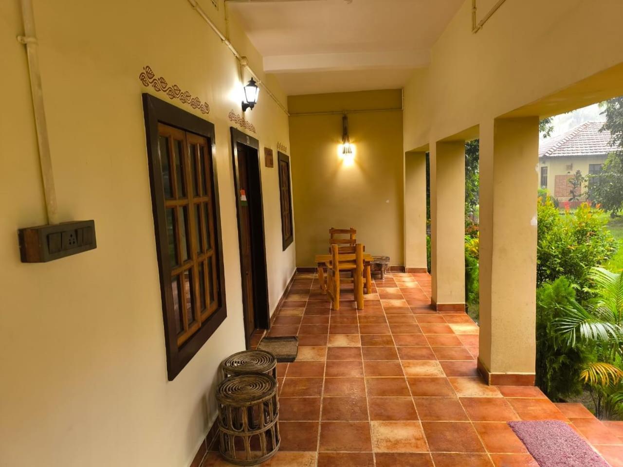 Gram Bangla Retreat Hotel Calcutá Exterior foto